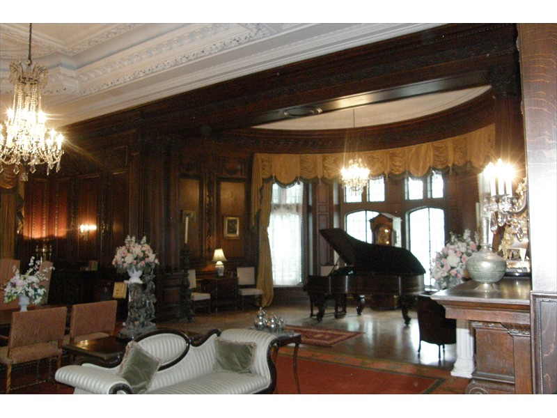 Oak Room in Casa Loma